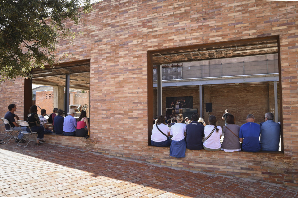Prop de 150 persones assisteixen a la reobertura del Terracotta Museu amb l'inauguració de l'exposició 'Orgull de terrisser'