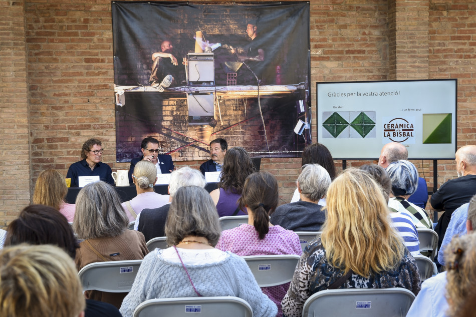 Prop de 150 persones assisteixen a la reobertura del Terracotta Museu amb l'inauguració de l'exposició 'Orgull de terrisser'