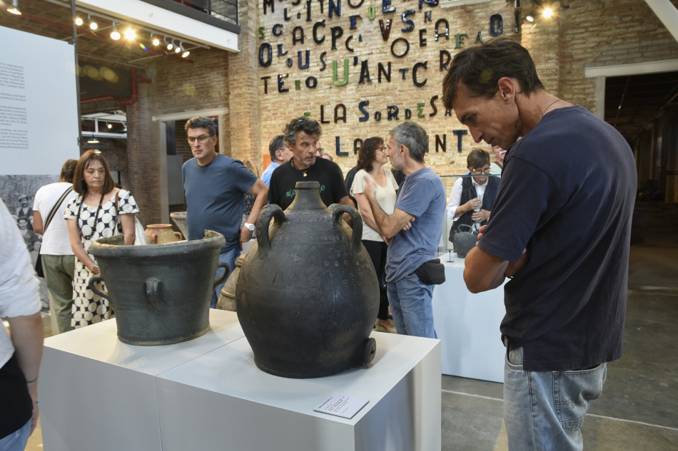 Prop de 150 persones assisteixen a la reobertura del Terracotta Museu amb l'inauguració de l'exposició 'Orgull de terrisser'
