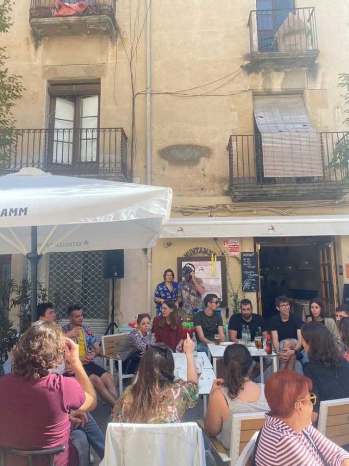 Clouen els vermuts musicals de presentació del nou Carnet Jove de la Bisbal