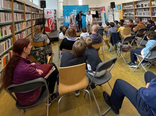 L'espectacle de màgia d'Eduard Juanola dona el tret de sortida a una nova edició del VxL a la Bisbal d'Empordà