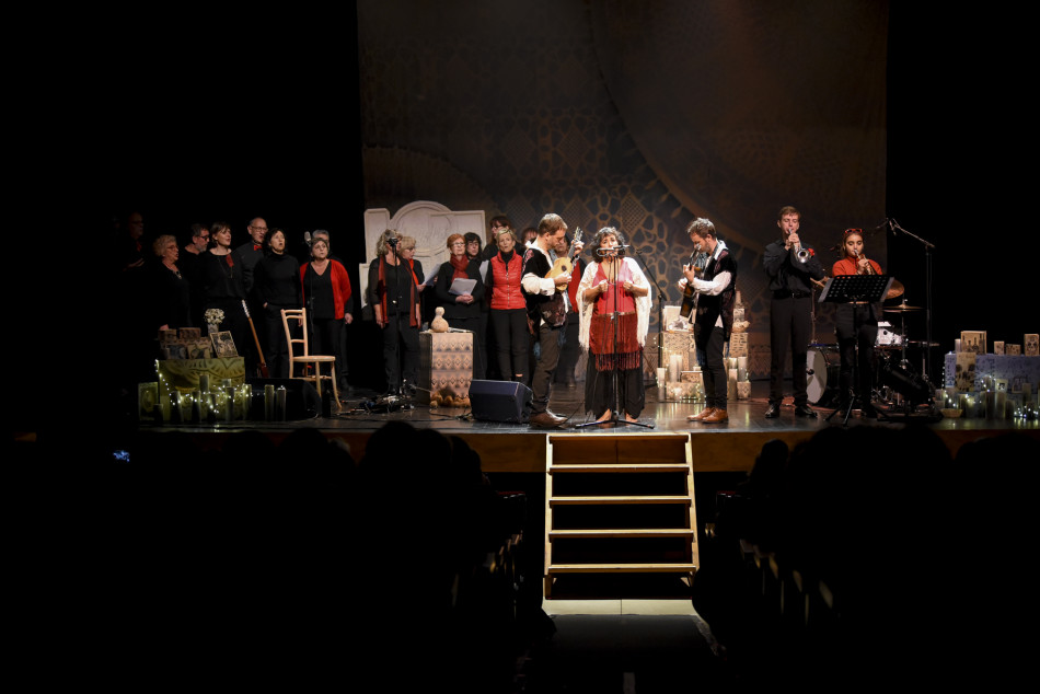 El concert teatralitzat ‘Tranquila, Celeste canta Chavela’ en imatges