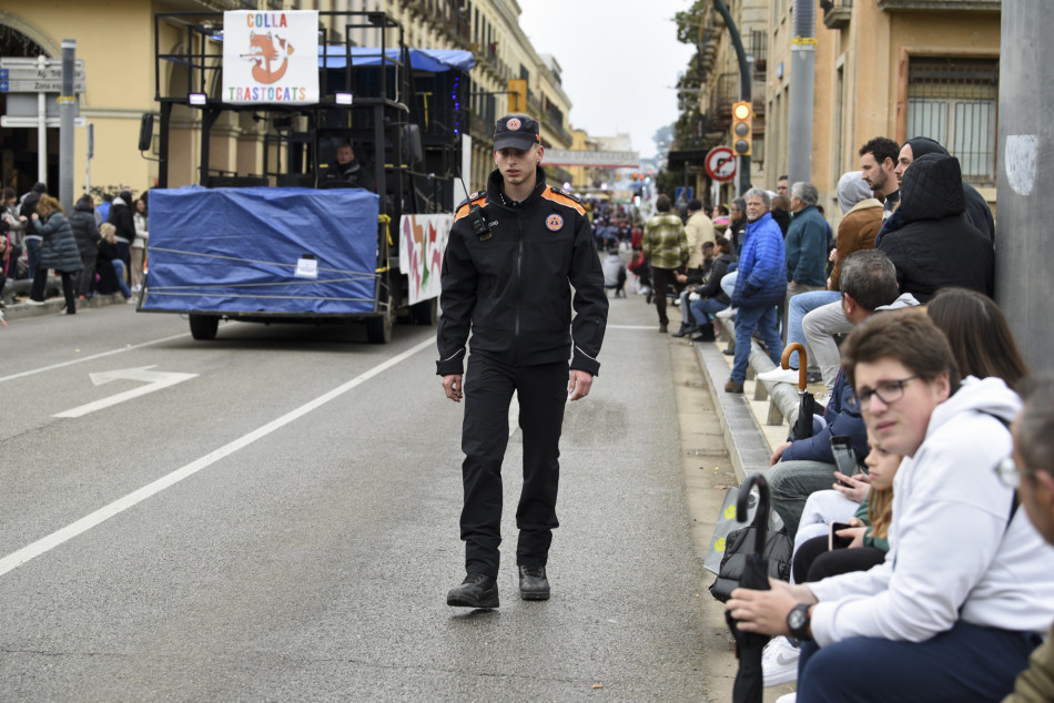 La rua de Carnestoltes 2023 de la Bisbal en imatges