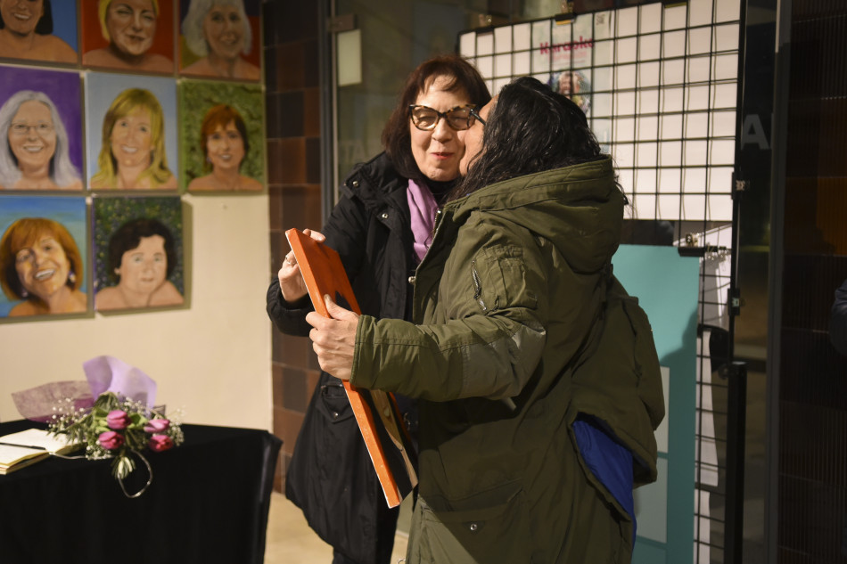 Imatges de 'La química de les joves' al Teatre Mundial pel 8M