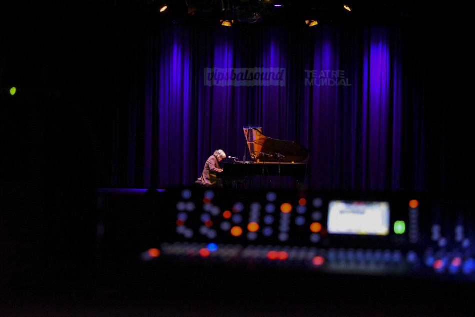 Més de 150 persones al concert de Chano Domínguez al Teatre Mundial en el marc del cicle Vipsbalsound