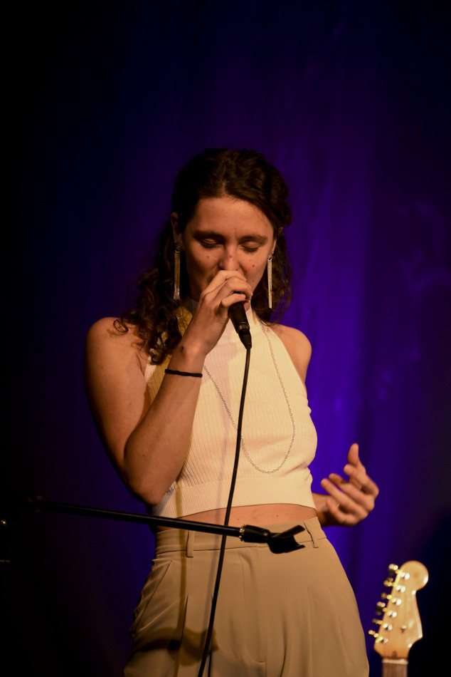 Imatges del concert de la presentació de 'Des de la cuina' de Magalí Datzira al Teatre Mundial en el marc del cicle MiT