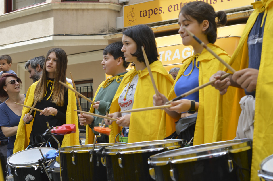La Diada de Sant Jordi 2023 a la Bisbal d'Empordà en imatges