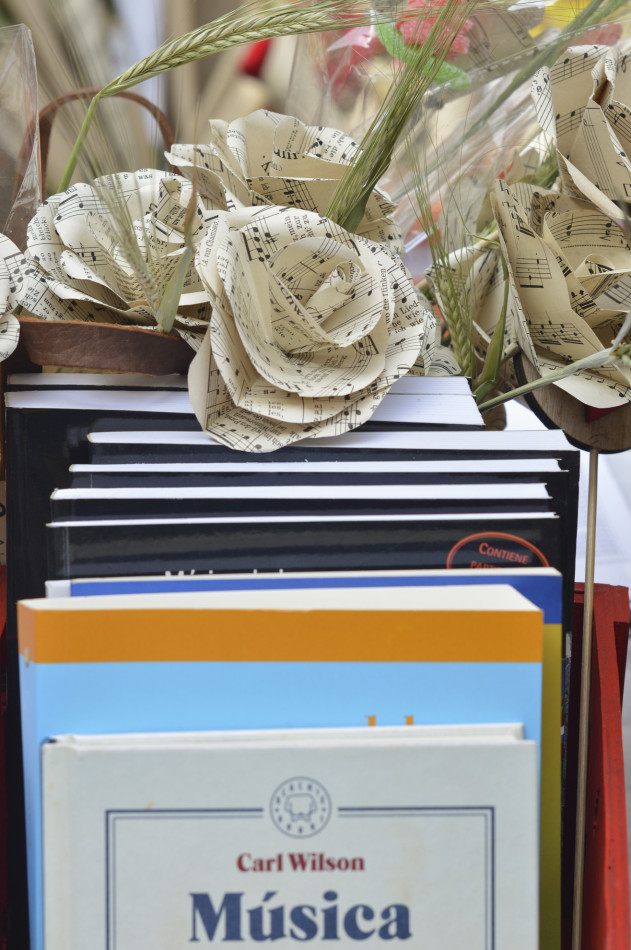 La Diada de Sant Jordi 2023 a la Bisbal d'Empordà en imatges