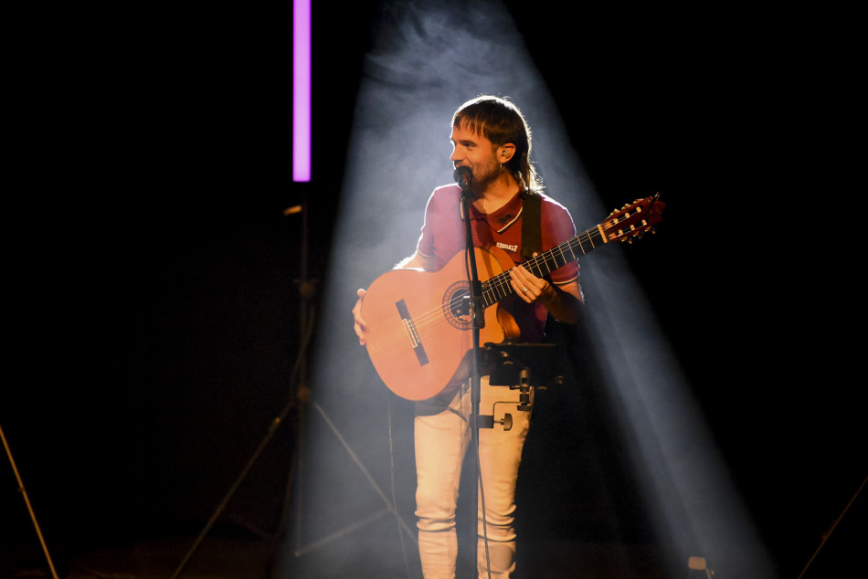 El cantautor Cesk Freixas clou el cicle MiT del Teatre Mundial