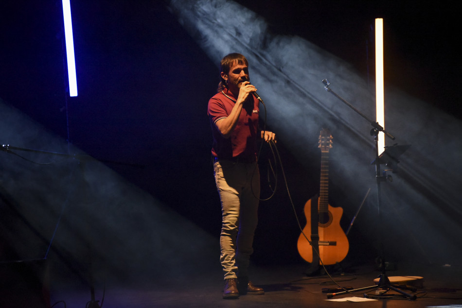 El cantautor Cesk Freixas clou el cicle MiT del Teatre Mundial