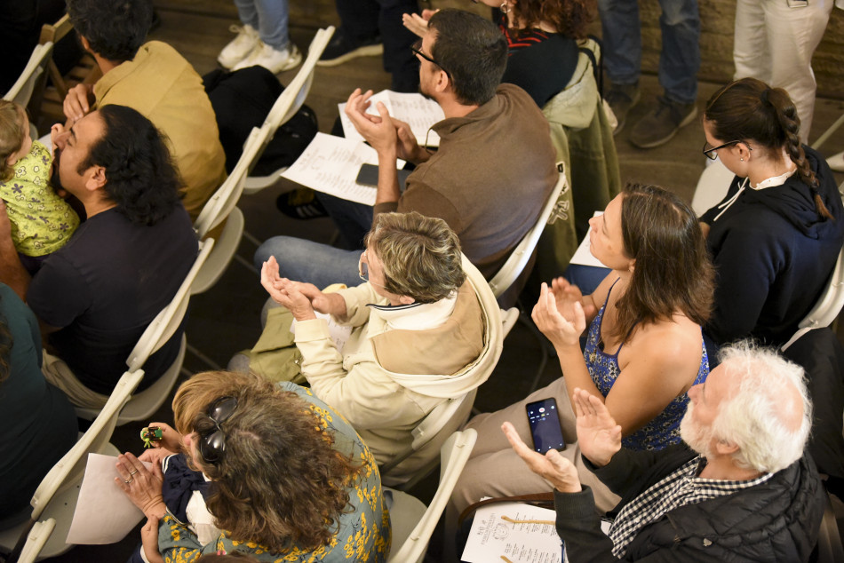 El Castell Palau de la Bisbal d'Empordà s'omple de 'Poesies de Primavera'