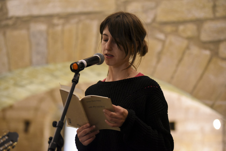 El Castell Palau de la Bisbal d'Empordà s'omple de 'Poesies de Primavera'