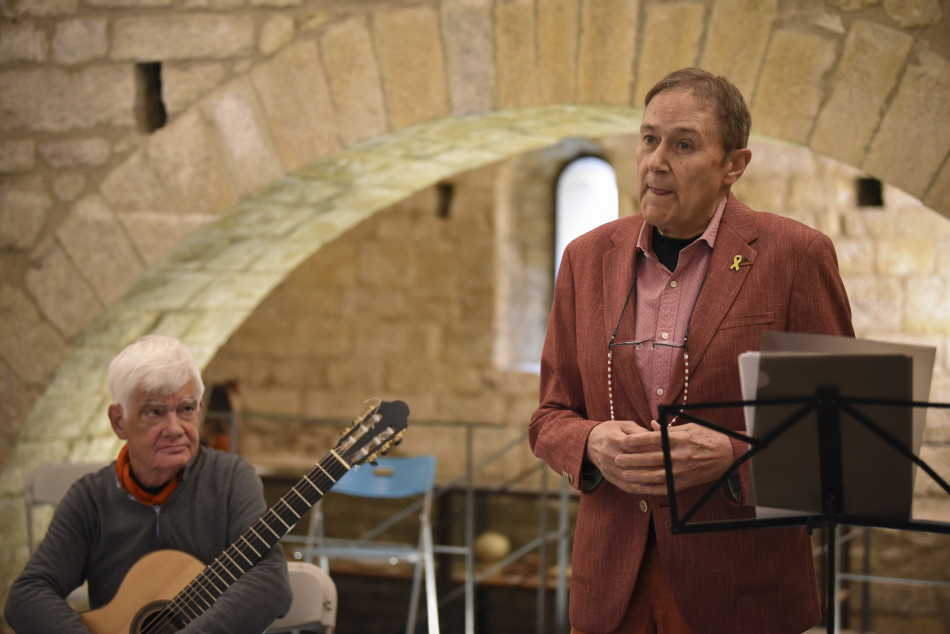 El Castell Palau de la Bisbal d'Empordà s'omple de 'Poesies de Primavera'