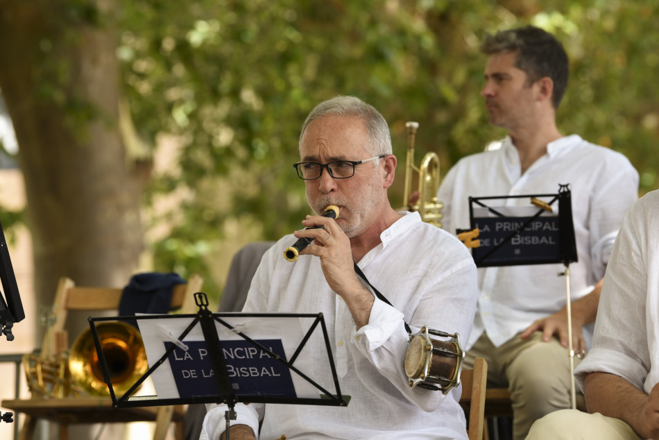 Èxit de públic i tres estrenes sardanistes al 61è Aplec de la Sardana de la Bisbal d’Empordà