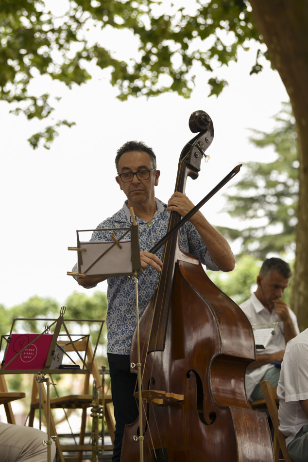 Èxit de públic i tres estrenes sardanistes al 61è Aplec de la Sardana de la Bisbal d’Empordà