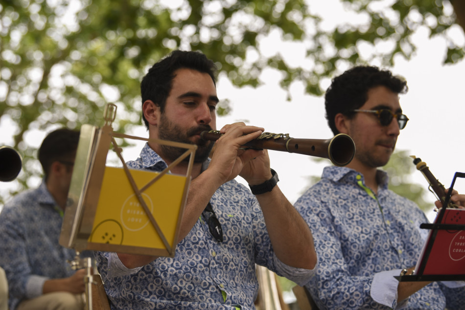 Èxit de públic i tres estrenes sardanistes al 61è Aplec de la Sardana de la Bisbal d’Empordà