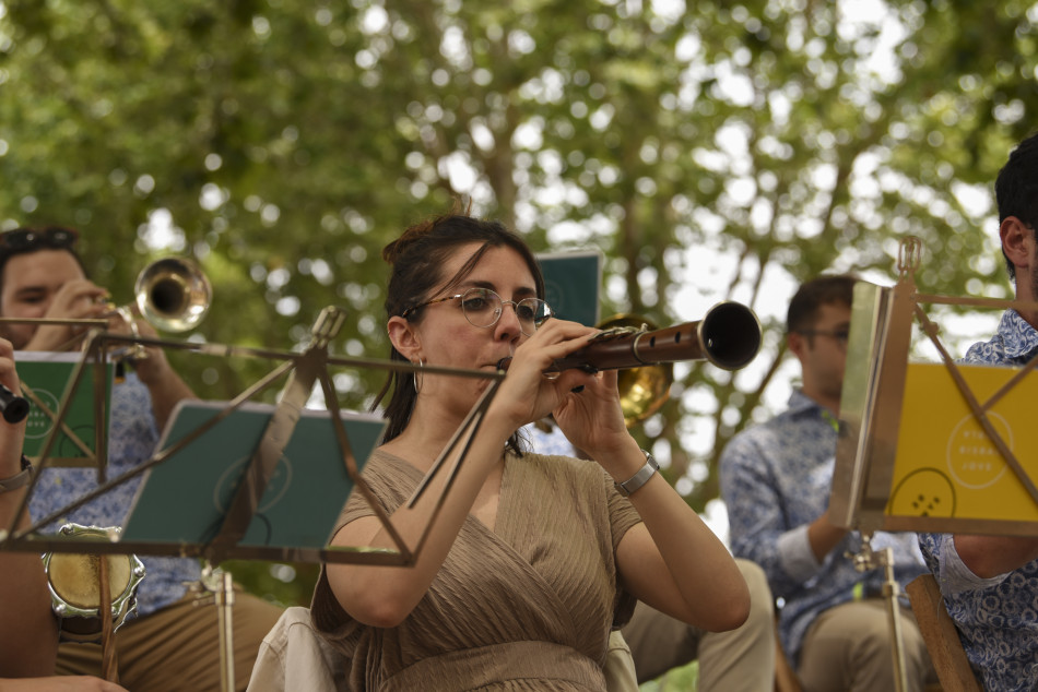 Èxit de públic i tres estrenes sardanistes al 61è Aplec de la Sardana de la Bisbal d’Empordà