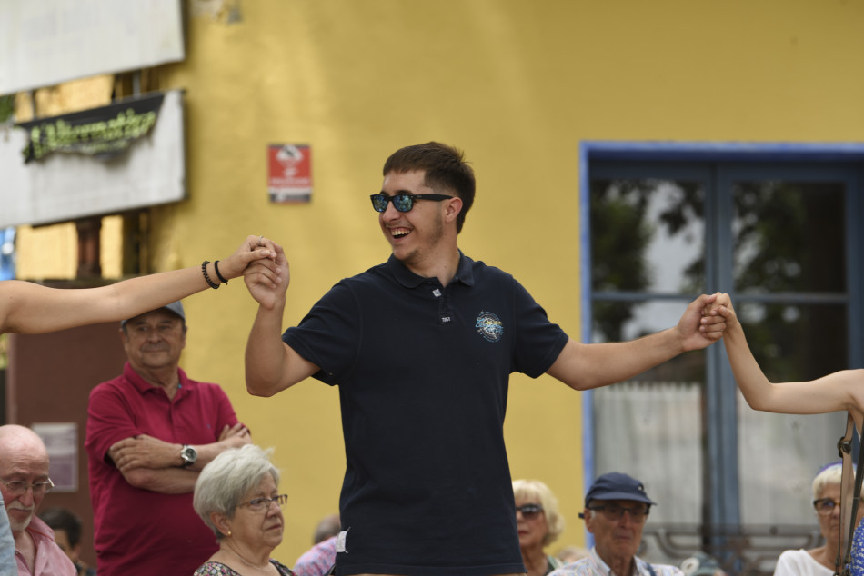 Èxit de públic i tres estrenes sardanistes al 61è Aplec de la Sardana de la Bisbal d’Empordà