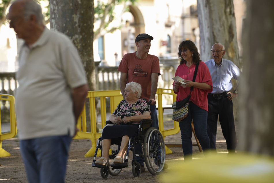 Èxit de públic i tres estrenes sardanistes al 61è Aplec de la Sardana de la Bisbal d’Empordà