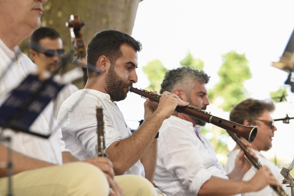 Èxit de públic i tres estrenes sardanistes al 61è Aplec de la Sardana de la Bisbal d’Empordà