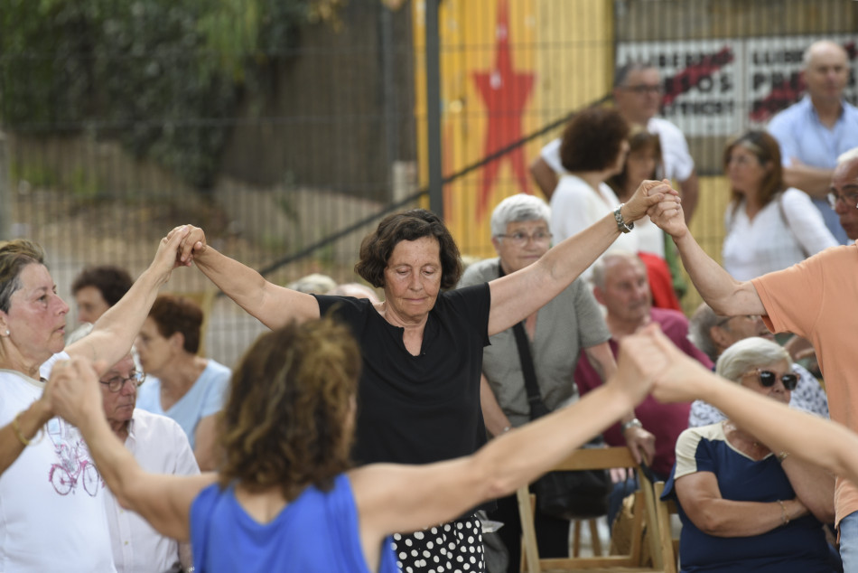 Èxit de públic i tres estrenes sardanistes al 61è Aplec de la Sardana de la Bisbal d’Empordà