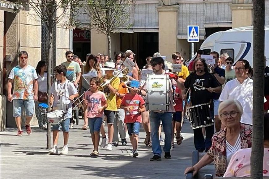 La Bisbal d’Empordà celebra el Dia de la Música amb un cercavila musical i concerts La Bisbal d’Empordà celebra el Dia de la Música amb un cercavila musical i concerts