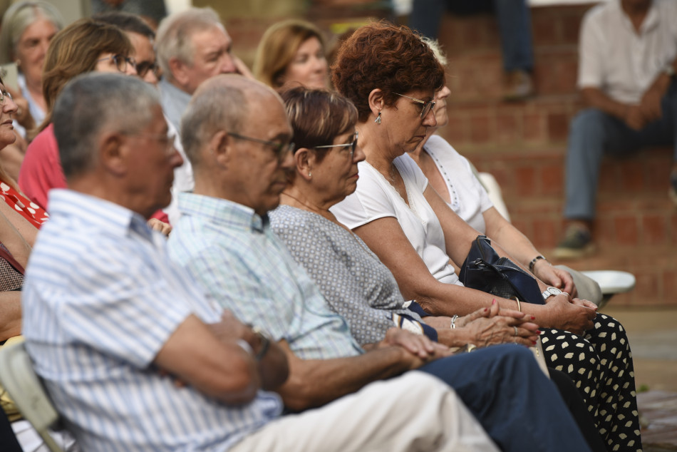 Imatges de la inauguració de l’exposició 'Carles Sala. D’oller a artista de la ceràmica' al Terracotta Museu