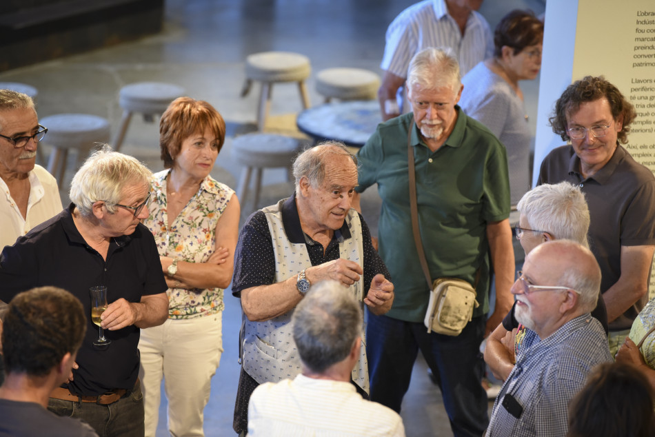 Imatges de la inauguració de l’exposició 'Carles Sala. D’oller a artista de la ceràmica' al Terracotta Museu