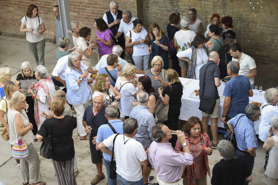 Imatges de la inauguració de l’exposició 'Carles Sala. D’oller a artista de la ceràmica' al Terracotta Museu