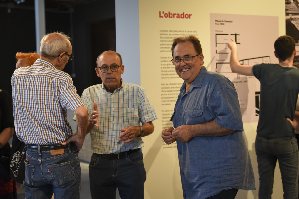 Imatges de la inauguració de l’exposició 'Carles Sala. D’oller a artista de la ceràmica' al Terracotta Museu