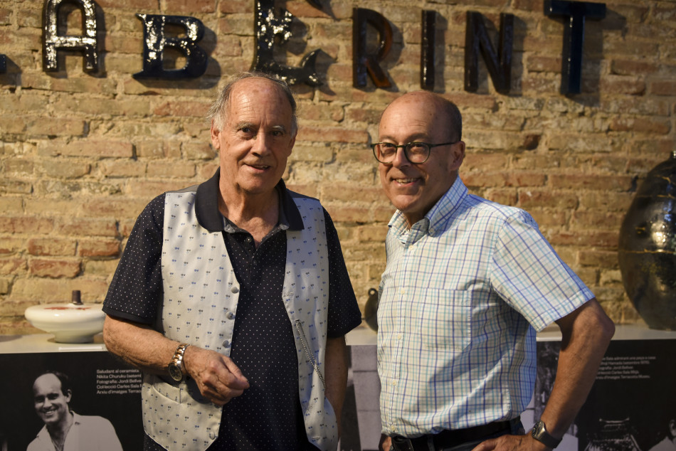 Imatges de la inauguració de l’exposició 'Carles Sala. D’oller a artista de la ceràmica' al Terracotta Museu