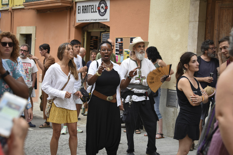 Imatges del concert de cloenda del cicle El Rantell Música al carrer Valls d'en Colomer de la Bisbal