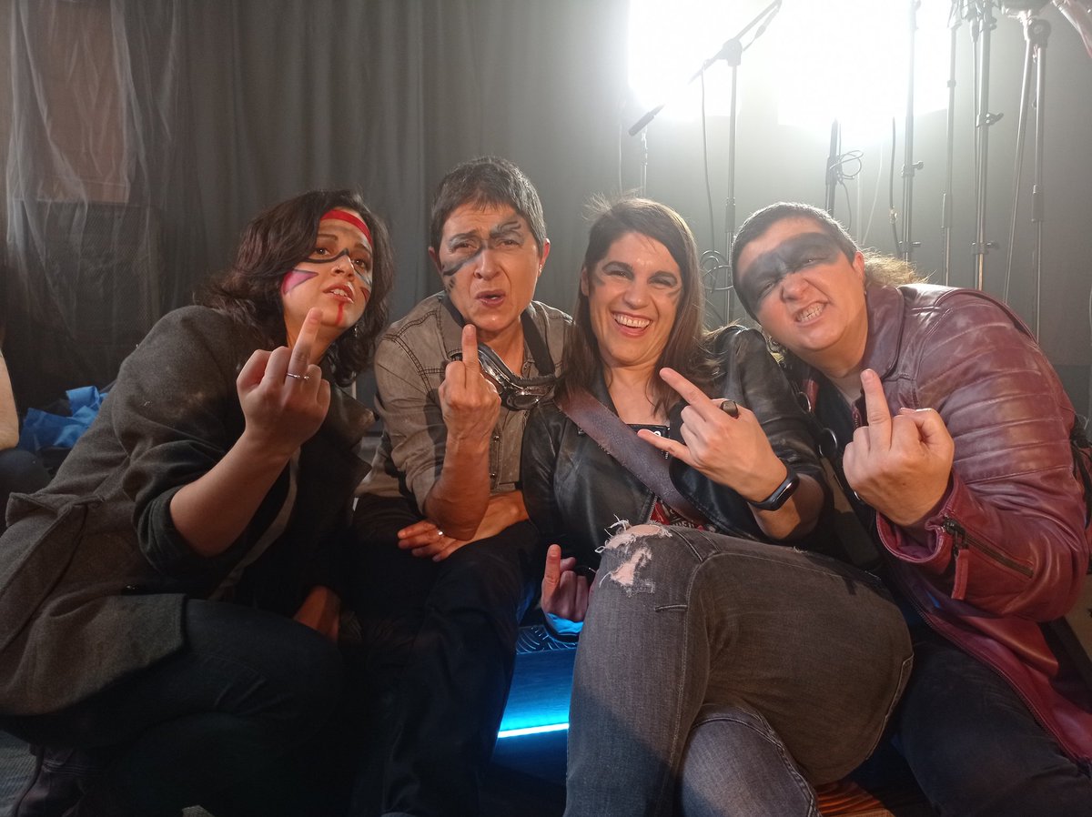 CONCERT AMB LA MORT DEL REI I LES BUCH + NIT DE GINTÒNICS. 20 anys de MOTXILLA
