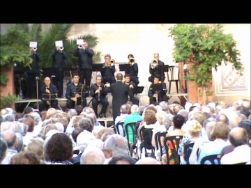 Doble audició de sardanes i Castanyada