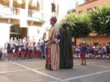 Festa Major. Ball de gegants i capgrossos