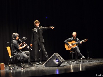 Nits del barri del convent. Vivir del bolo presenta “Cuento de un hombre que huye”