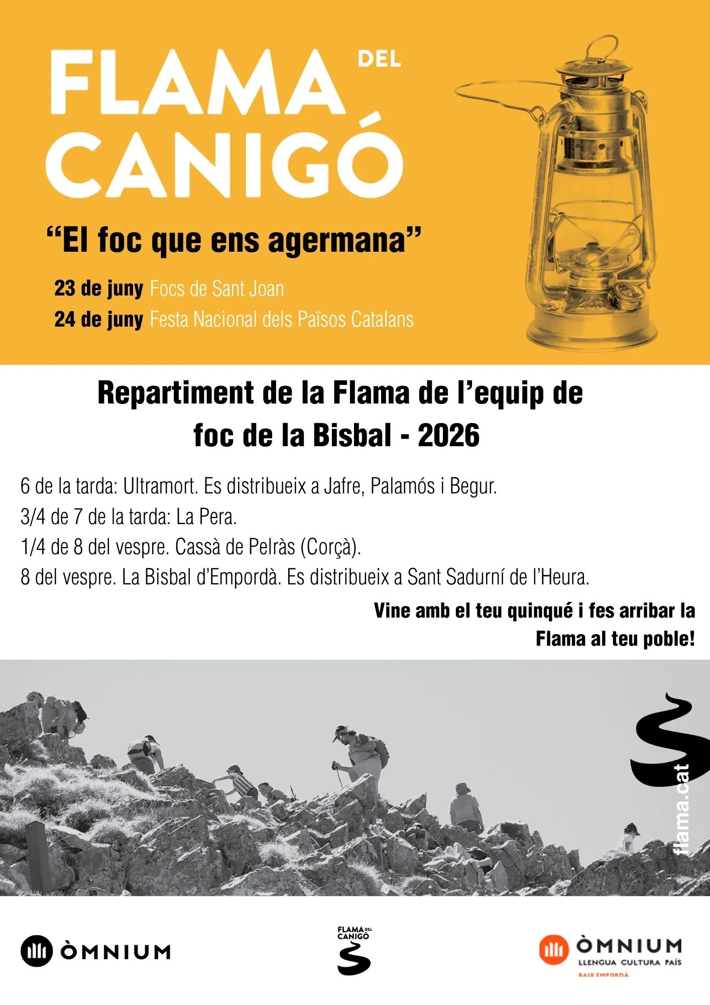 L'equip de foc bisbalenc distribueix la Flama del canigó 2026