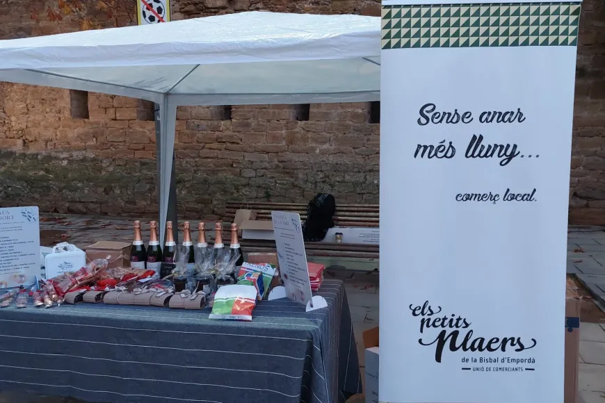 Joc dels Daus de Nadal | © Federació del Comerç de la Bisbal Joc dels Daus de Nadal | © Federació del Comerç de la Bisbal